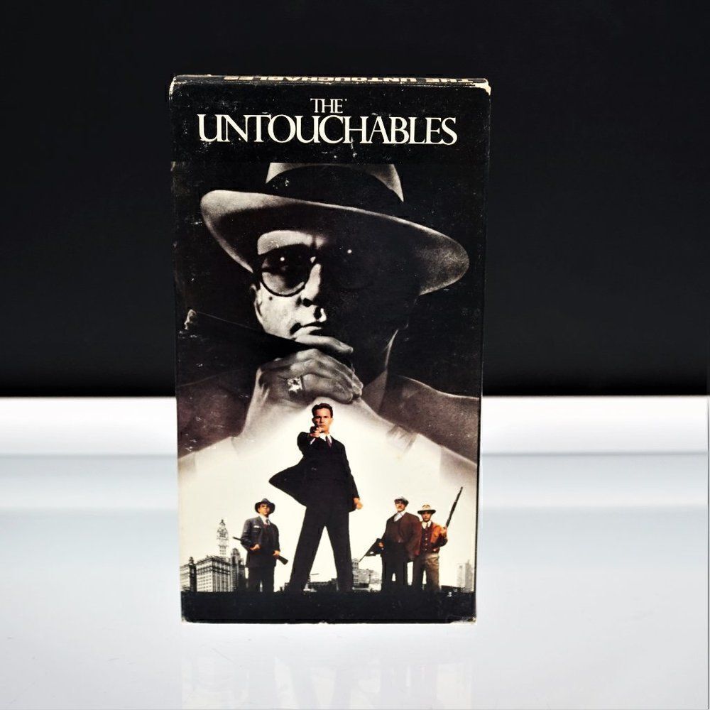 The Untouchables Vintage 1988 VHS Kevin Costner Robert De Niro Sean Connery
